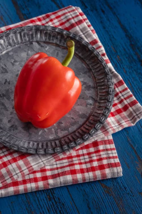 فروش فلفل دلمه ای قرمز